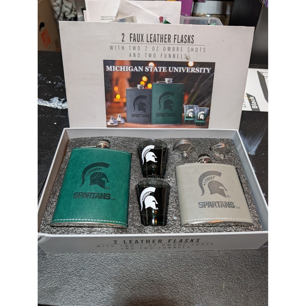 NWB Michigan State Spartans Flask Gift Set Faux Leather Shot Glasses Funnels